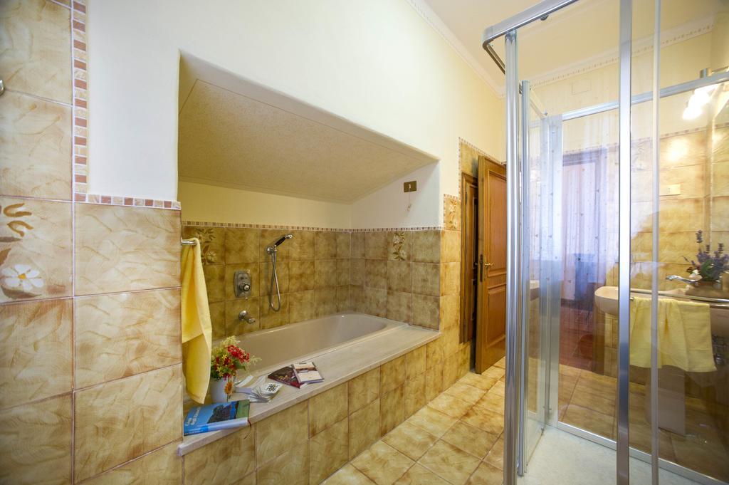 Agriturismo Podere Poggio Ai Cieli San Gimignano Værelse billede