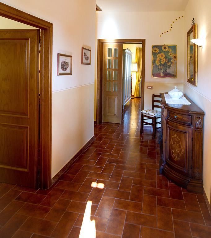 Agriturismo Podere Poggio Ai Cieli San Gimignano Værelse billede